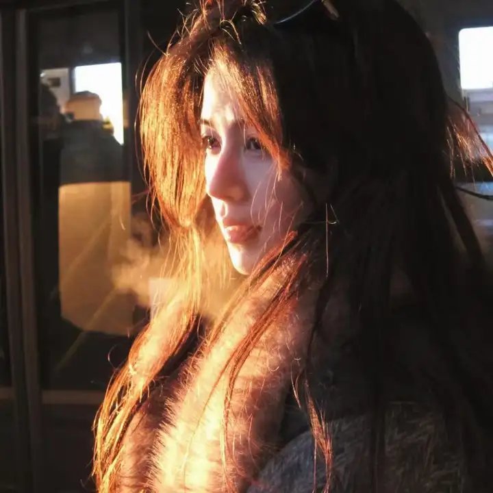小手指的灵感 海报